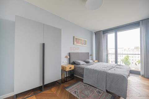Luksusowy apartament na wodzie/prywatny taras na dachu/Centrum