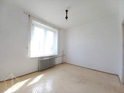 Mieszkanie 52 m w centrum Żor 2 pokoje Do remontu Inwestycja