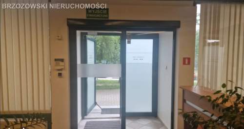 Ursynów, 104 m2, 2000 r., usługowy biurowy