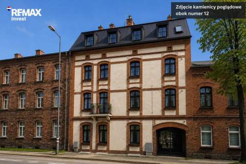50% kamienicy w centrum Mikołowa 2 garaże