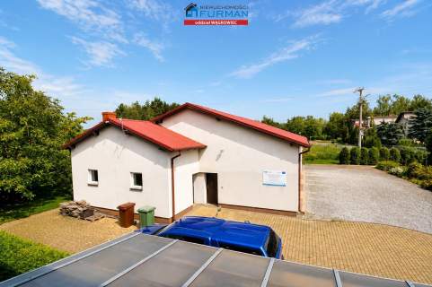 Dom na sprzedaż, 350 m2, Kobylec