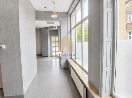 LOKAL W SAMYM SERCU MIASTA 108 m PARTER