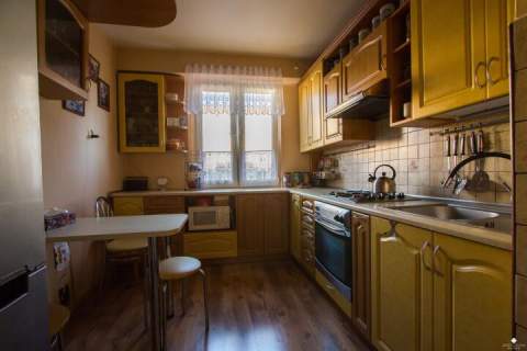 2-pokojowe mieszkanie z balkonem, II piętro, Burskiego