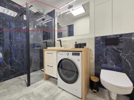 Komfortowy, nowoczesny 4 pok. apartament.