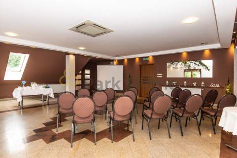 Dobrze prosperująca restauracja