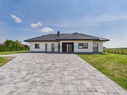 Parterowy dom 4 sypialnie działka 4304 m