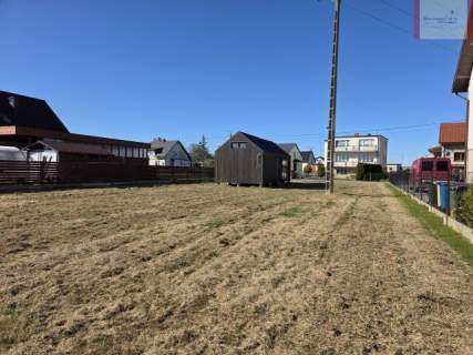 GNIEŻDŻEWO -Działka 800 m2 z domkiem mobilnym media
