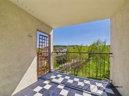 2 pokoje 53 m , balkon, Barwinek Kielce