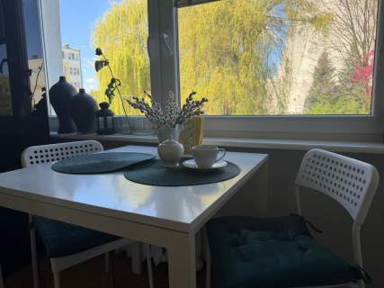 3 pokojowe mieszkanie 48 m, balkon, I piętro, os. Asnyka
