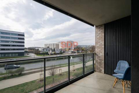 Słoneczny apartament z balkonem w Centrum przy Al. Armii Krajowej