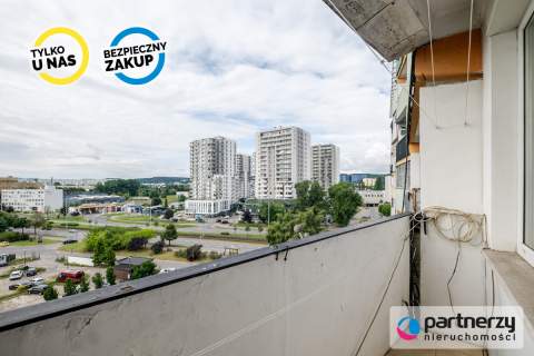 2 pokoje z loggią i piwnicą do własnej aranżacji 