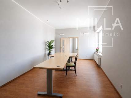 Lokal usługowy 38 m do wynajęcia   centrum Zgierz