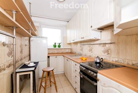 3 pokoje ul. Batuty, Mokotów, metro Służew, balkon