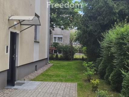 Dwa pokoje w odrestaurowanej kamienicy. Oliwa