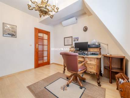 Kazimierz Stare Miasto Apartament z garażem