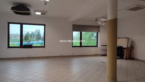 Biuro do wynajęcia, 100 m2, Radziszów