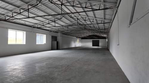 Hala 1200 m Plac 4000 m przy DK20 Moc 150 kW TIR