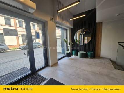 Apartament 3 pokoje, w pełni wyposażony w centrum