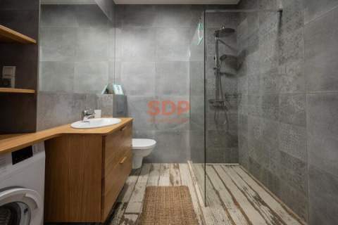2 pokoje na spokojnym osiedlu taras 20 m2 Oporów