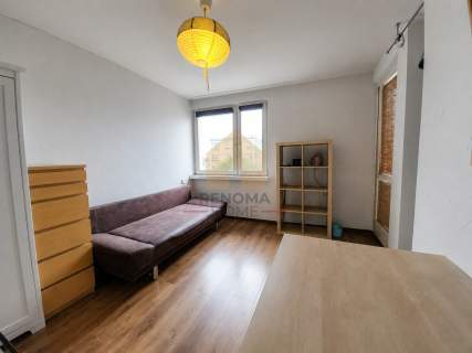 Mieszkanie 2 pokoje centrum parking balkon komórka