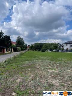 Działka 738 m , zabudowa mieszkaniowa usługi.