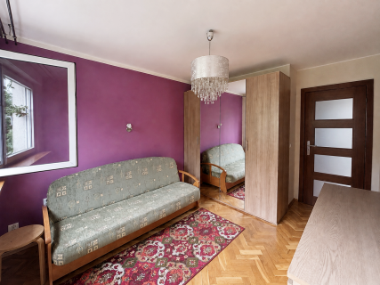Rozkładowe 4 pok. z balkonem w cichej i spokojnej lokalizacj