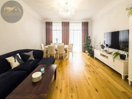 106m2 po remoncie 2 balkony w Centrum