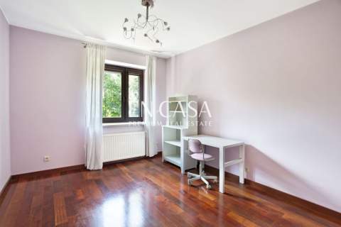 Dom/220 mkw./Żabiniec/Do odświeżenia