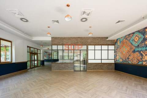 Lokal gastronomiczny 230 m2 - Stara Garbarnia 
