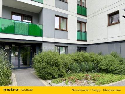 MOKOTÓW 48 m TARAS, GARAŻ I ZIELEŃ TUŻ ZA ROGIEM