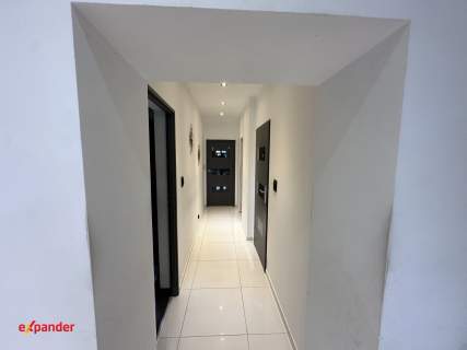 Luksusowy apartament z 4 pokojami Gotowy do wprowadzenia
