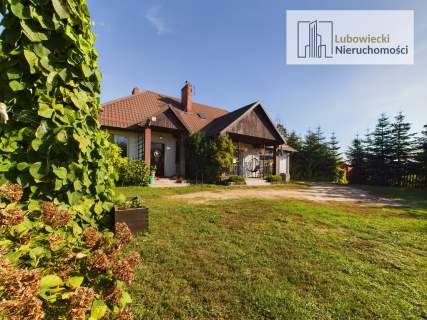Dom parterowy w Nowych Kiejkutach