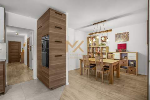 Wyjątkowy apartament z balkonem / Legnicka