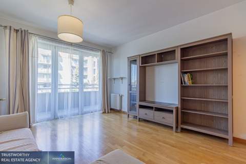 Płaszów, 58 m2, 2 pokoje, balkon, parking.