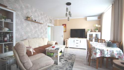 Sprzedaż komfortowe mieszk.99 m2. garaż Krapkowice