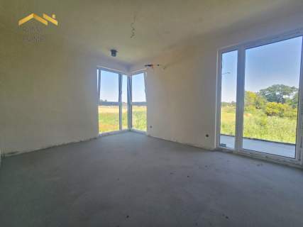Dom z ogrodem 80,57 m 2 miejsca w cenie
