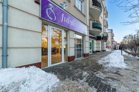 Lokal 72 m Parter garaż podziemny