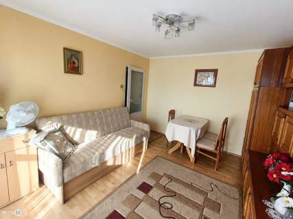 2 pokoje, Sady, loggia, winda, oddzielna kuchnia