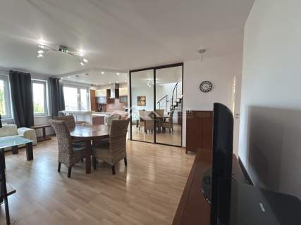 Przestronne zadbane 3M z tarsem i 2 balkony Gaj