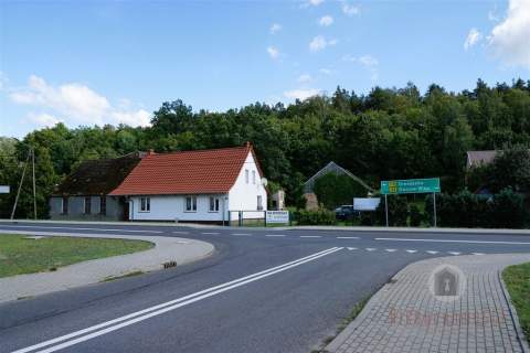 Warsztat, baza dla firmy - 3 budynki działka
