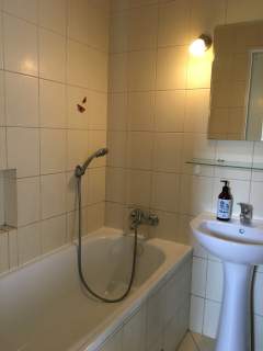 Sprzedam 48 m2, trzy pokoje, osobna kuchnia, Wola, Warszawa
