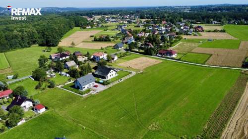 Widok na góry, Spokojna okolica