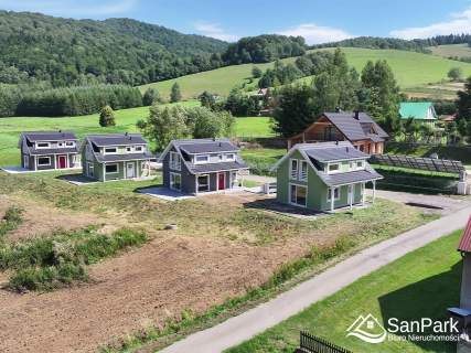 Nowy dom całoroczny 70 m bezpośrednio nad Solinką