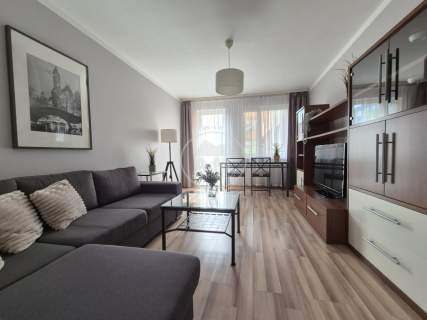 OSOBNE POKOJE, BALKON, UMEBLOWANE,