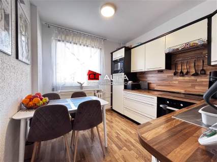 3-pokojowe mieszkanie z balkonem