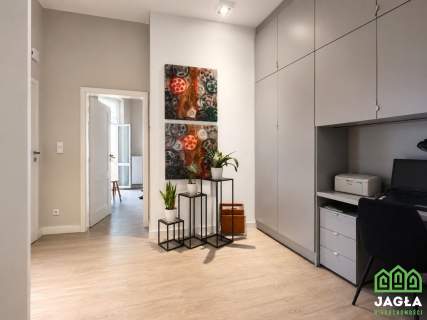 Dworcowa16 po remoncie balkon parking 63 m