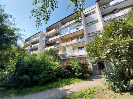 4 pokoje zabudowany balkon parking dwustronne
