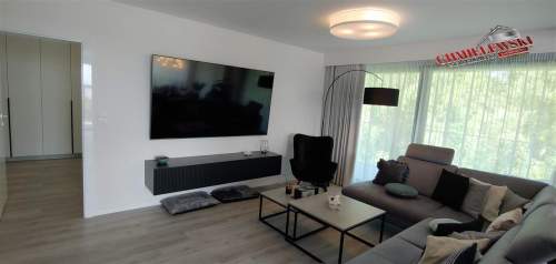 100 metrowy apartament między morzem, a jeziorem.