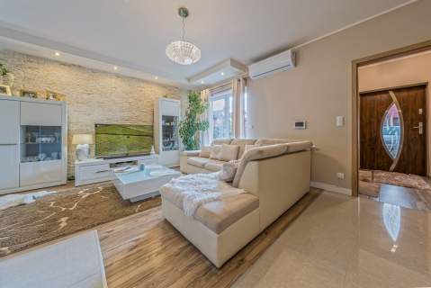 Dom szereg narożny z działką 500 m2 w Luzinie 