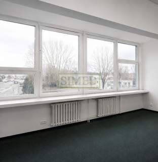 Parking,dobry dojazd,biurowiec,domofon,dostep24h